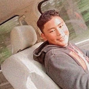 Meet your Posher, Cris